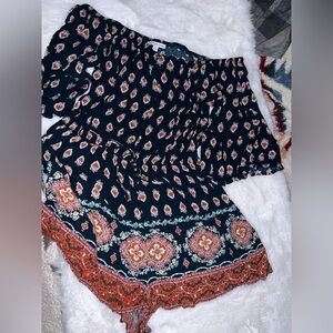 4/$10 Bundle Sale: EUC Notations Romper